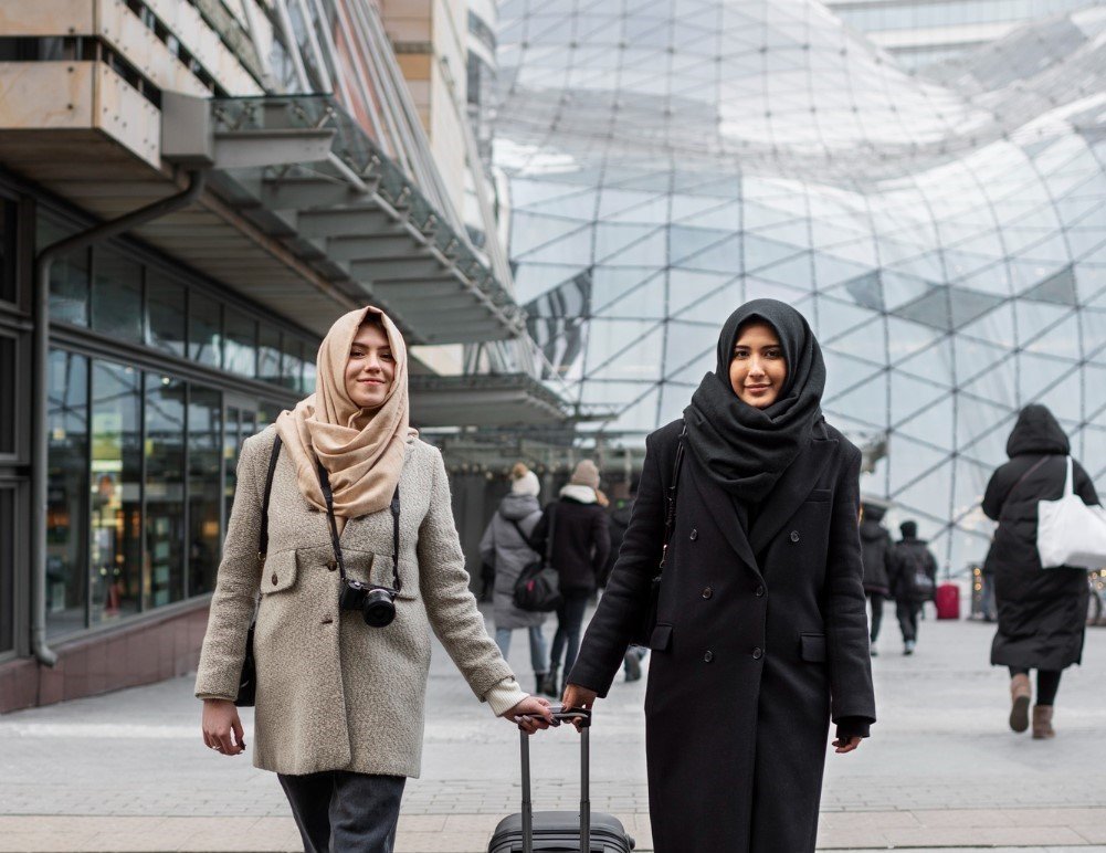 2149305613 Guided Tours